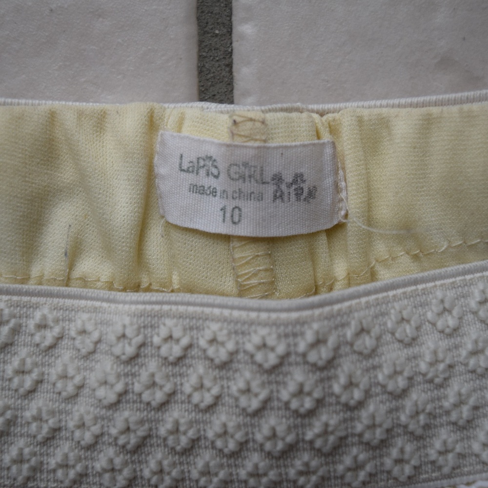 Target Cream Lace Ruffle Shorts - Picture 2 of 4